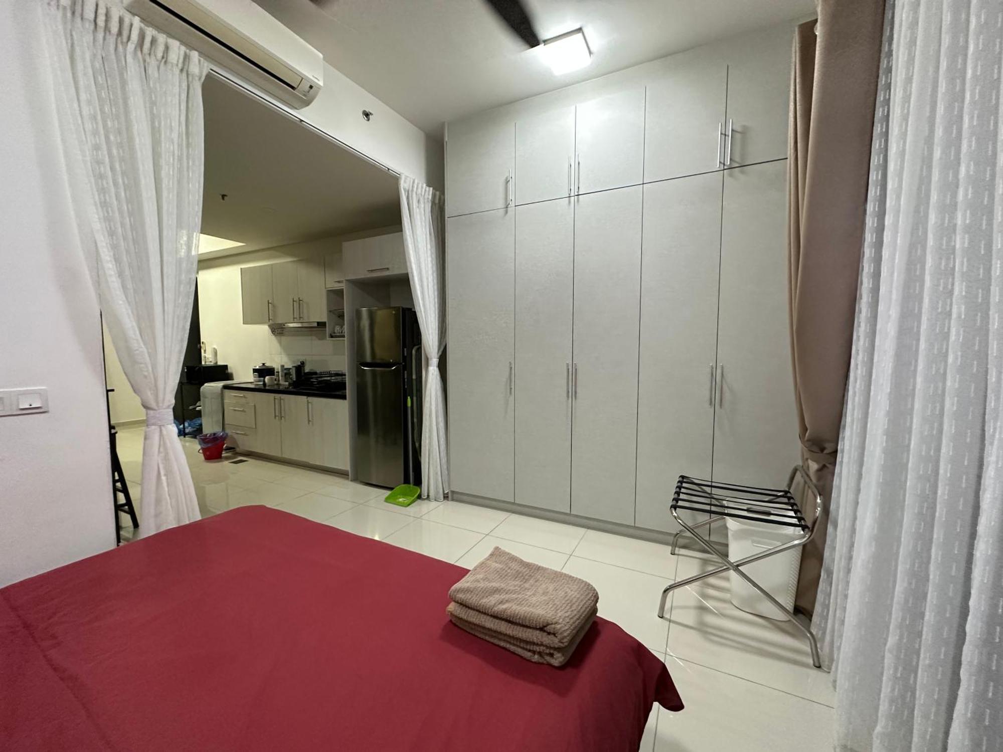 Kyra Homestay Centrus Soho Cyberjaya *Wifi And Pool* Esterno foto