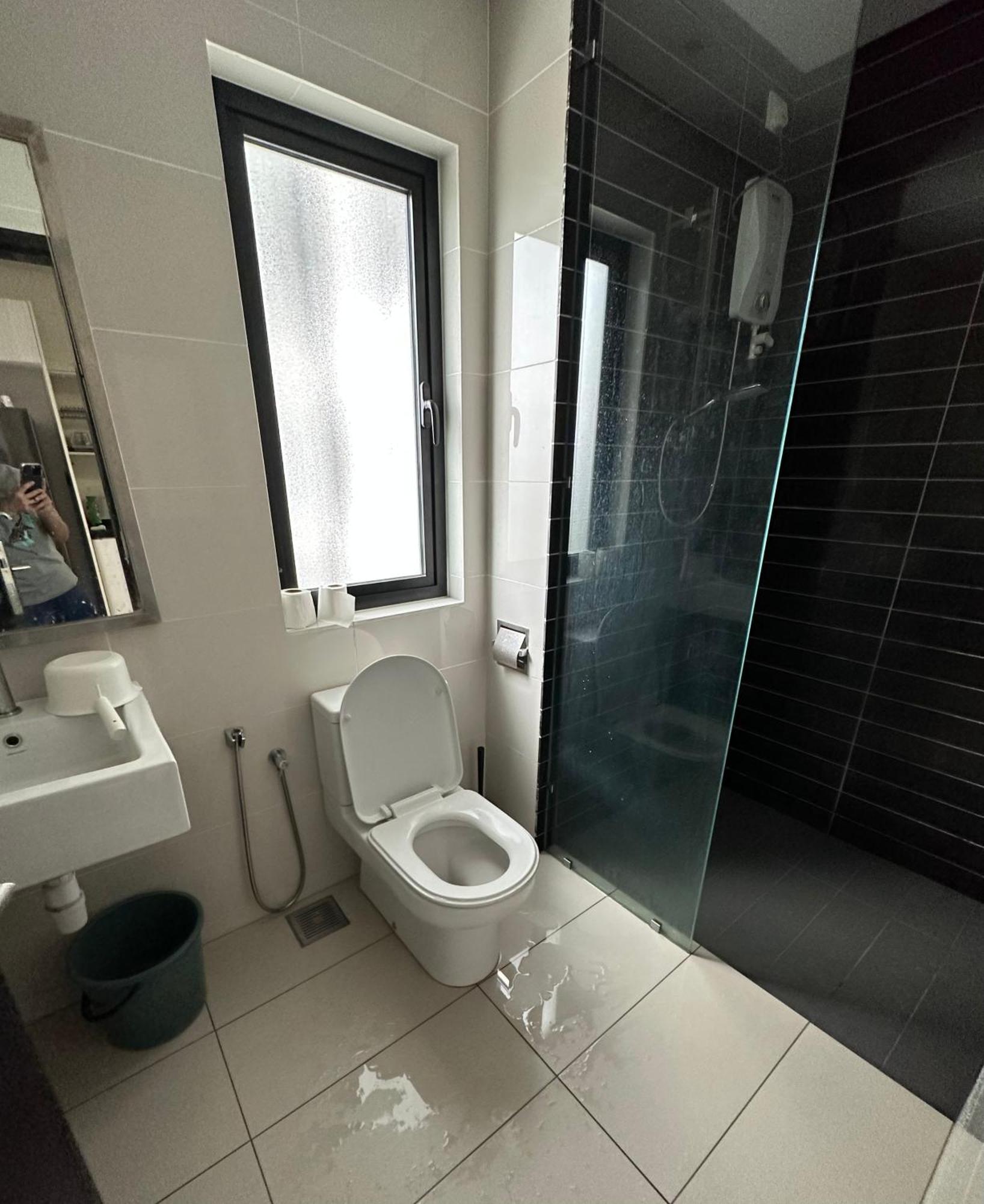 Kyra Homestay Centrus Soho Cyberjaya *Wifi And Pool* Esterno foto